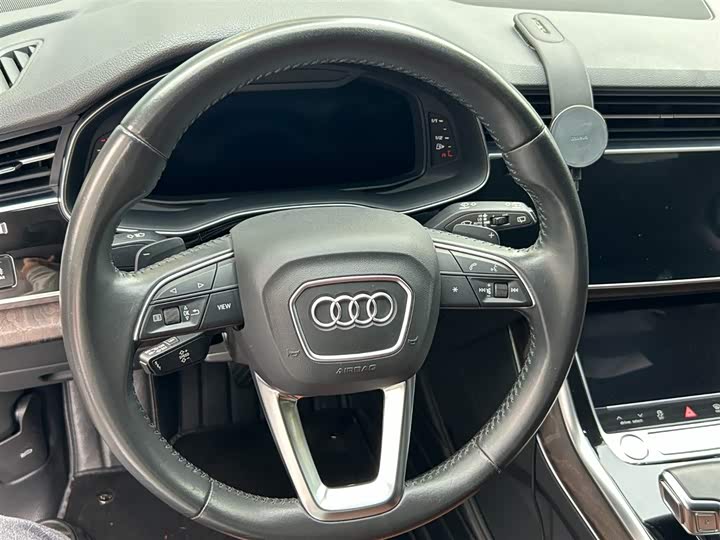 Audi Q7 2020 2020款 55 TFSI quattro S line运动型