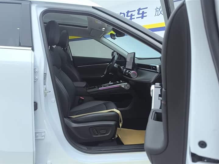 GAC Trumpchi Emkoo 2022 2022款 2.0ATK 双子星Pro版