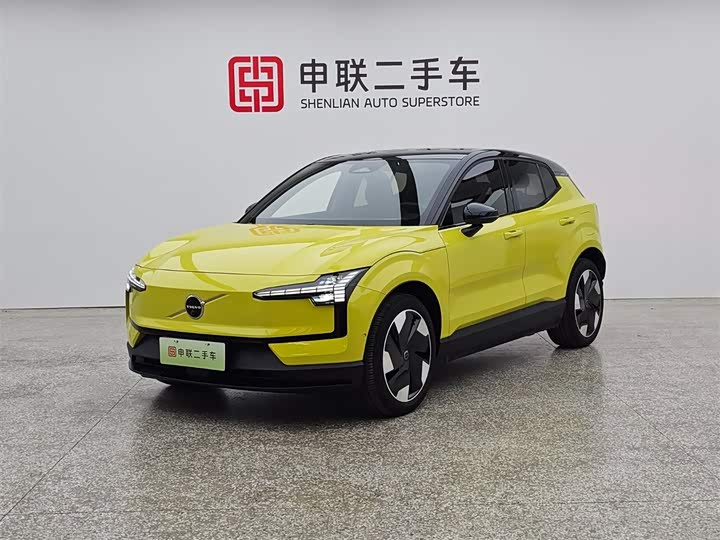 Volvo EX30 2025 2025款 双电机四驱高性能版 Ultra