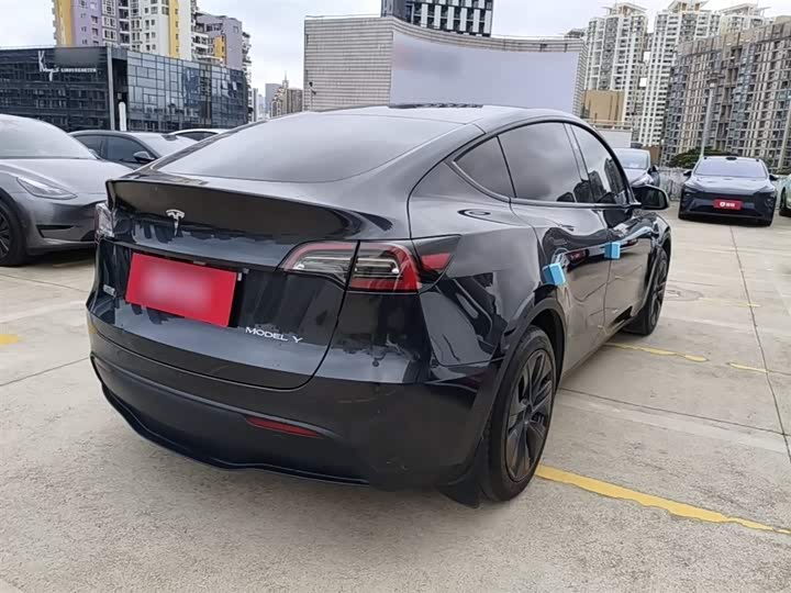 Фото 7 - Tesla Model Y