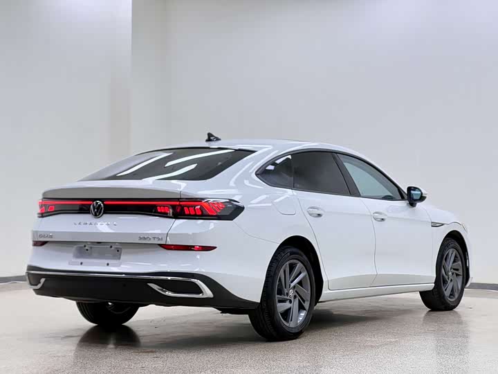 Volkswagen Lamando L 2024 2024款 凌渡L 280TSI DSG炫辣版
