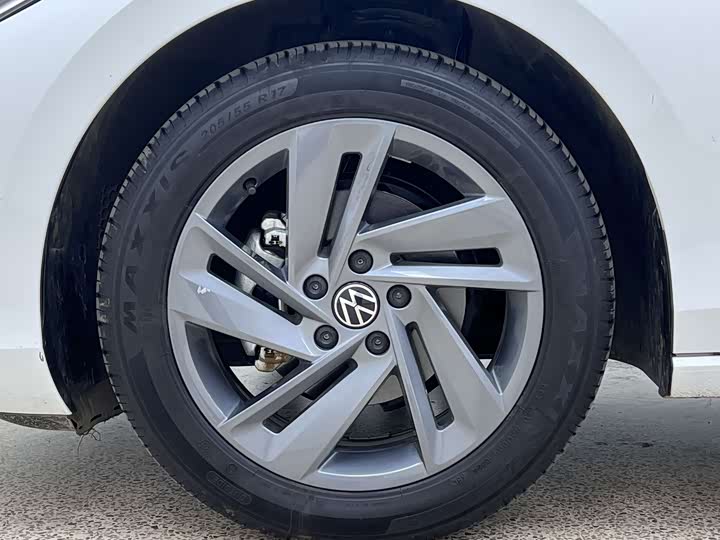 Volkswagen Lamando L 2024 2024款 凌渡L 280TSI DSG炫辣版