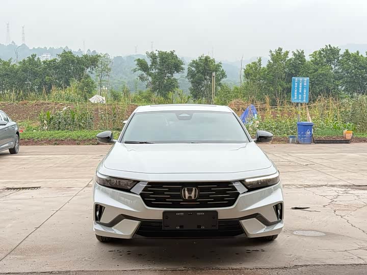 Honda Accord 2025 2025款 运动系列 260TURBO 豪华版