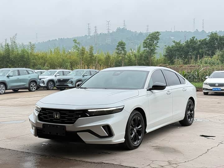 Honda Accord 2025 2025款 运动系列 260TURBO 豪华版