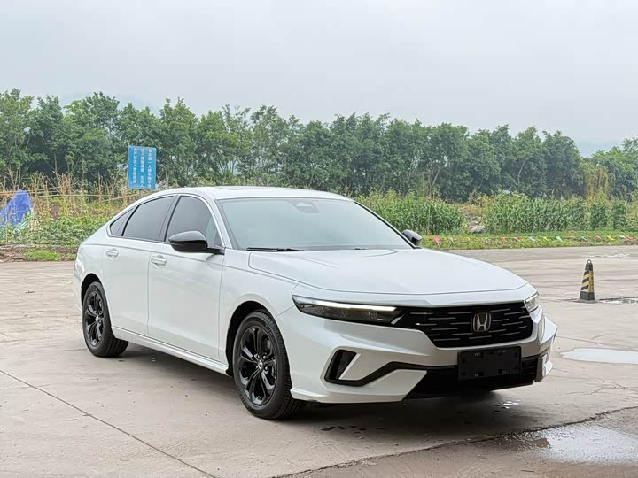 Honda Accord 2025 2025款 运动系列 260TURBO 豪华版