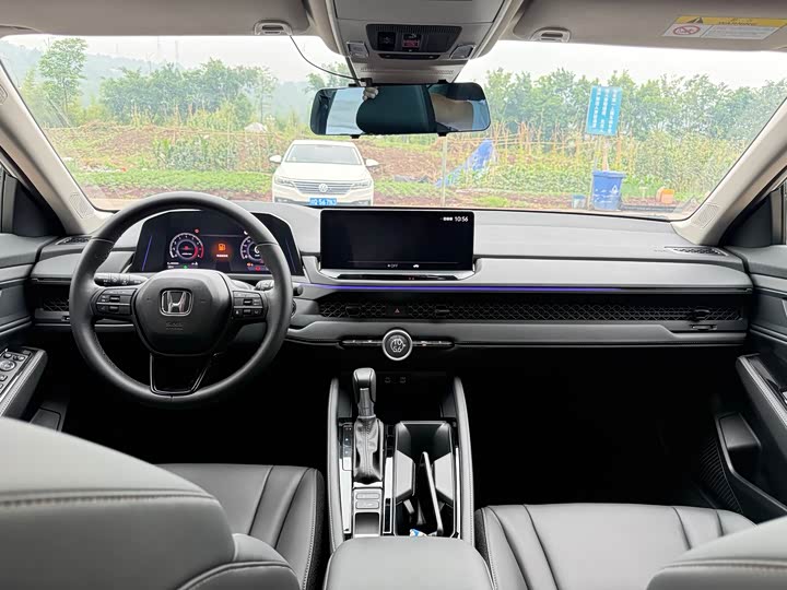 Honda Accord 2025 2025款 运动系列 260TURBO 豪华版