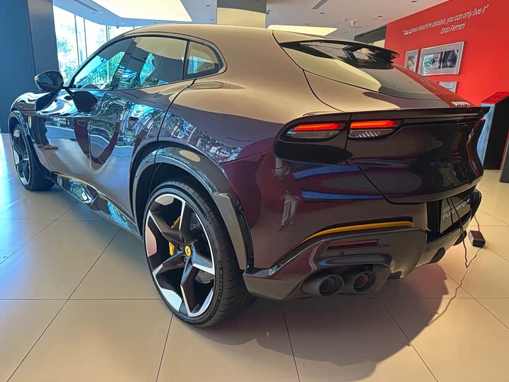 Ferrari Purosangue 2023 2023款 6.5L V12