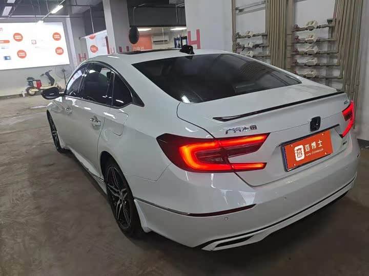 Zdjęcie 5 - Honda Accord