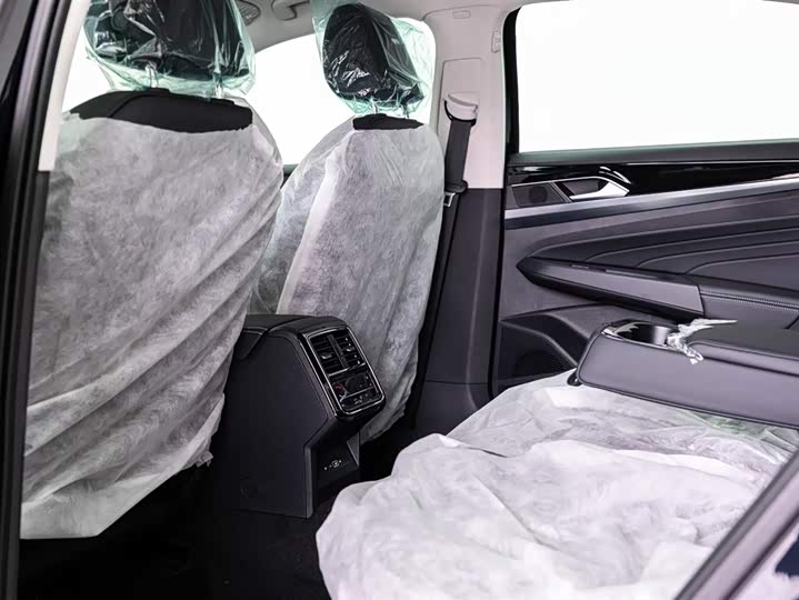 Volkswagen Passat Hybrid 2025 2025款 430PHEV 混动商务版