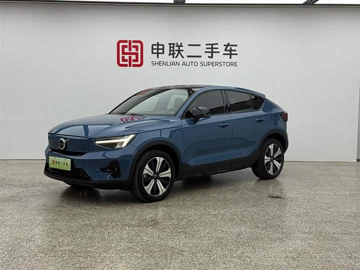 2023 Volvo C40