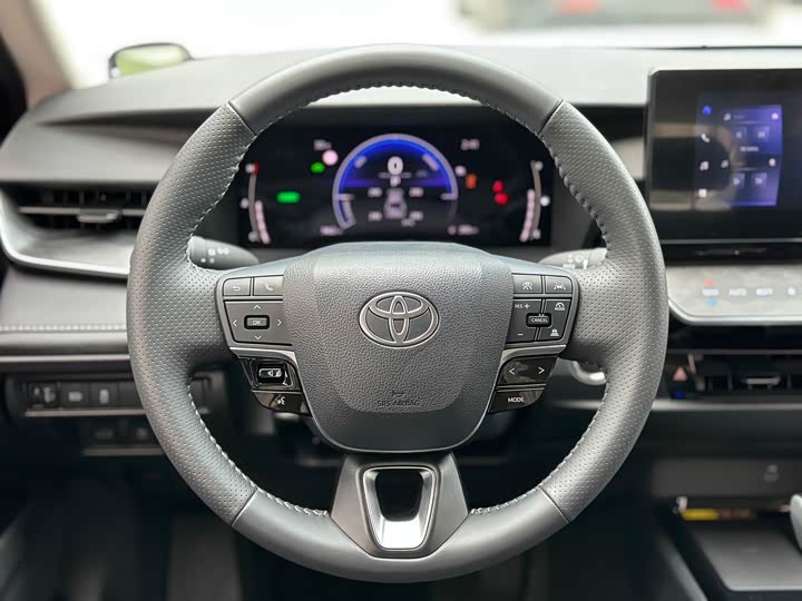 Toyota Camry 2026 2026款 双擎 2.0HGVP 豪华版