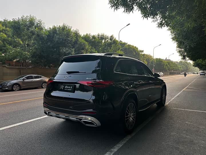 Фото 4 - Mercedes-Benz GLC-Class