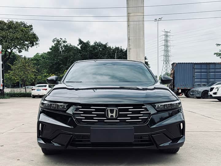 Honda Accord 2025 2025款 运动系列 260TURBO 豪华版