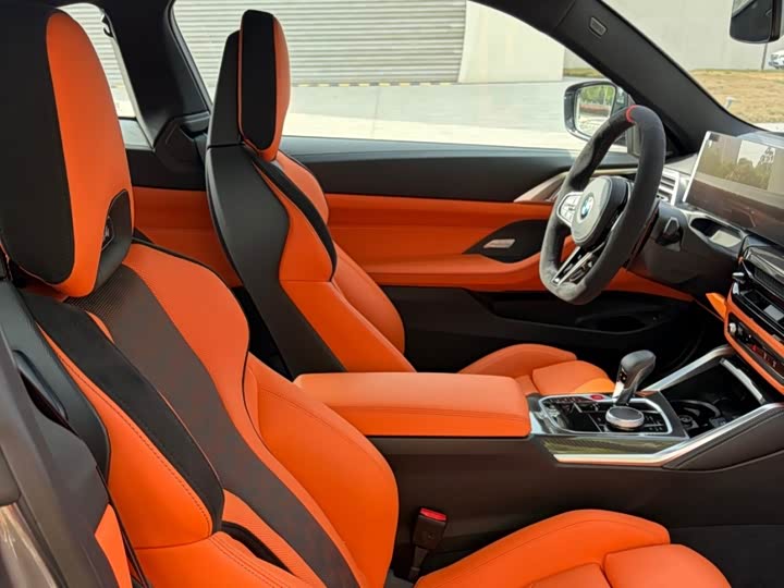BMW M4 2024 2024款 M4双门轿跑车 雷霆版