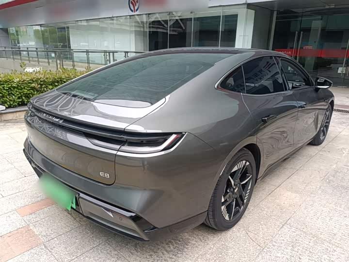 Geely Galaxy E8 2024 2024款 550km 后驱PRO