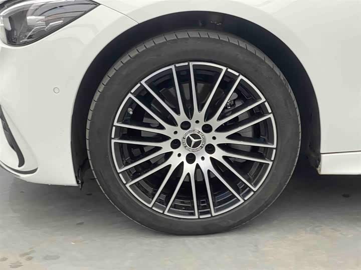 Zdjęcie 3 - Mercedes-Benz C-Class