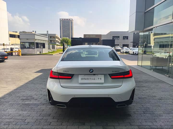 Zdjęcie 5 - BMW 3 Series