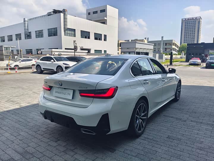 Zdjęcie 6 - BMW 3 Series