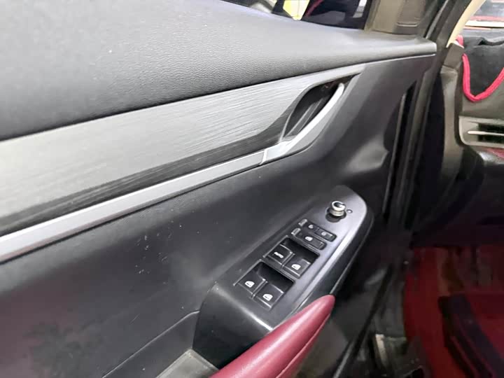 Changan CS55 Plus 2021 2021款 蓝鲸版 1.5T 手动豪华型