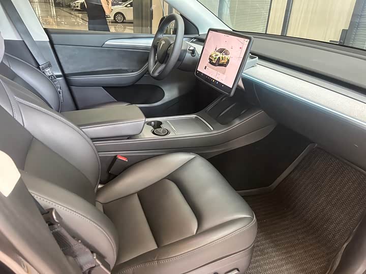 Фото 7 - Tesla Model Y