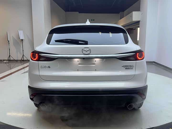 Mazda CX-4 2021 2021款 2.0L 自动两驱蓝天探索版