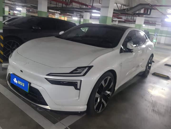 2023 Polestar 4