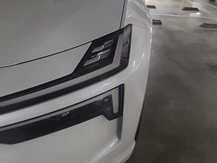 2023 Polestar 4