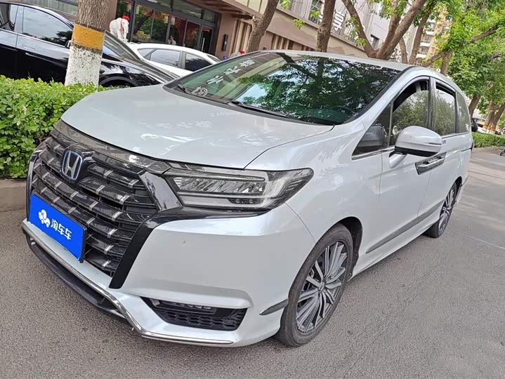 Honda Elysion 2024 2024款 2.0L e:HEV 豪华版