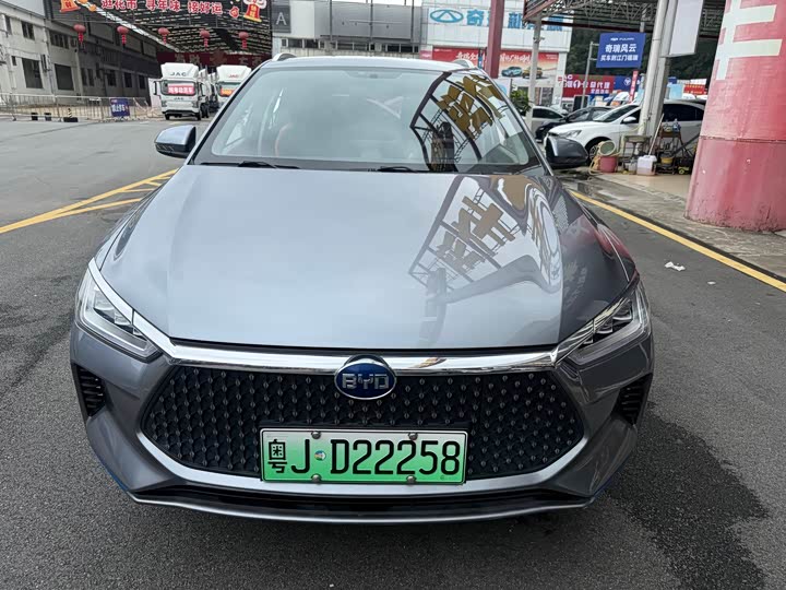 Фото 2 - BYD E2