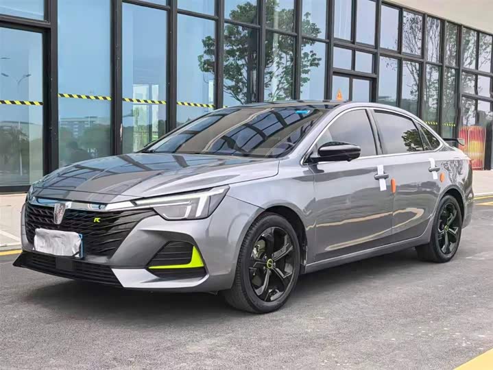 Фото 1 - Roewe i6 Max