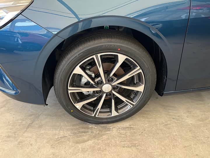 2026 Geely Emgrand