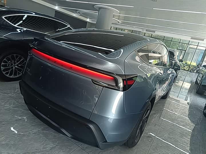 Zdjęcie 7 - Tesla Model Y