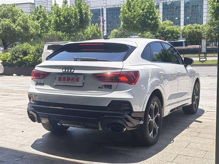 Audi Q3 Sportback 2025 2025款 quattro 45周年典藏版 40TFSI 时尚型