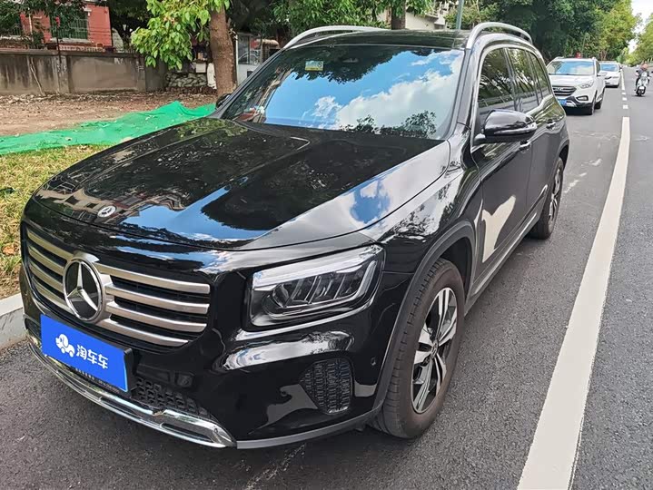 Фото 1 - Mercedes-Benz GLB-Class