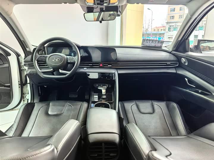 Фото 9 - Hyundai Elantra N line