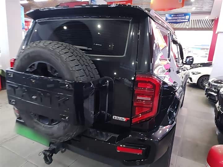 Photo 7 - Tank 400 Hybrid