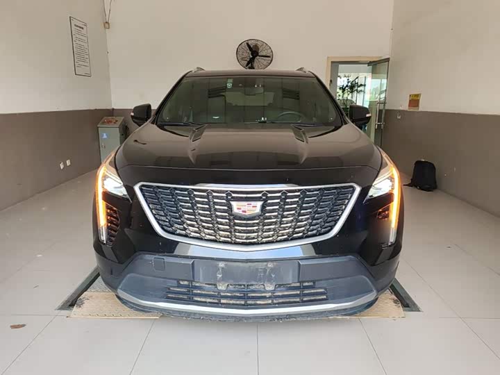 Фото 3 - Cadillac XT4