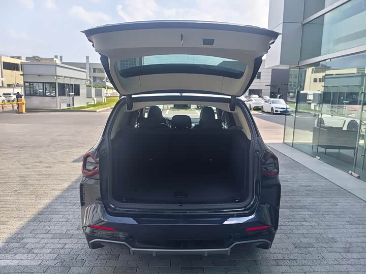 Фото 7 - BMW iX3