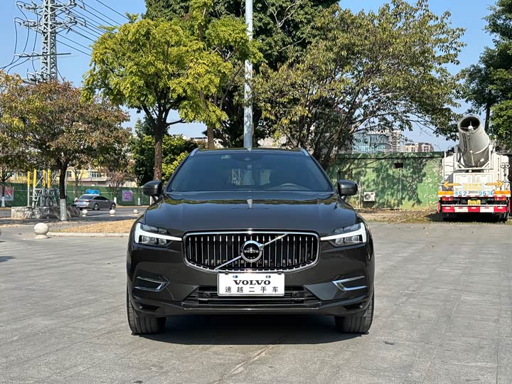 Фото 2 - Volvo XC60