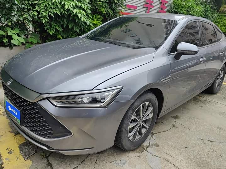 Фото 1 - BYD Qin Plus