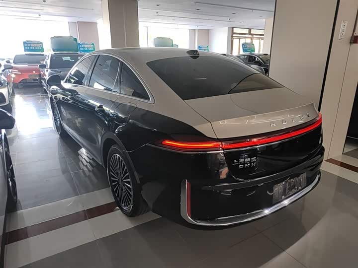 Roewe M7 DMH 2025 2025款 160km臻享版