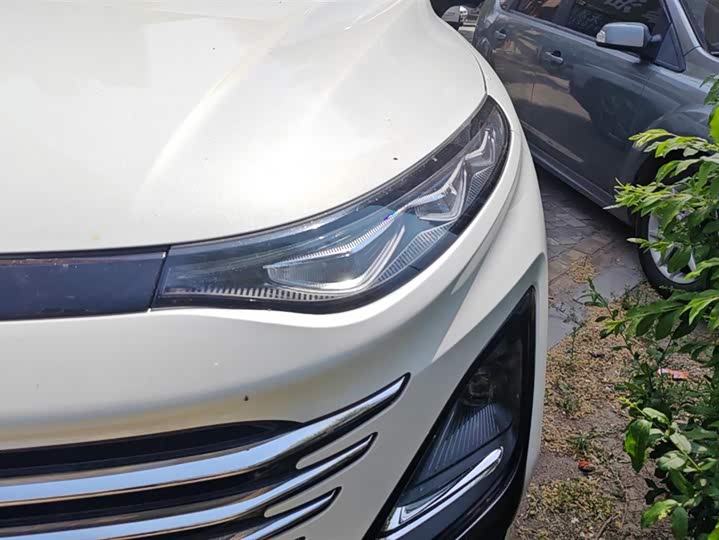2023 Bestune T90