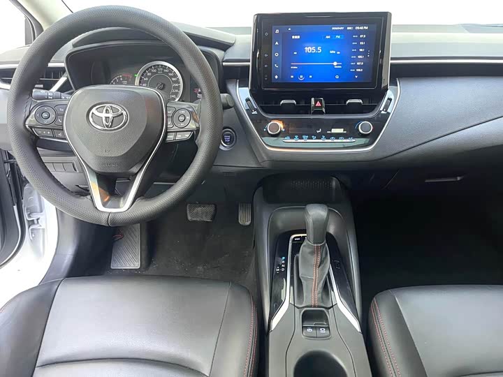 Фото 6 - Toyota Corolla