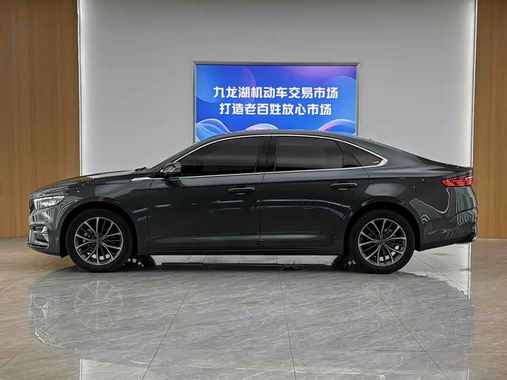 Фото 6 - Geely Preface