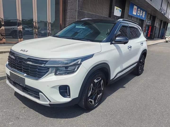 Kia Seltos 2023 2023款 1.5L CVT尊贵版