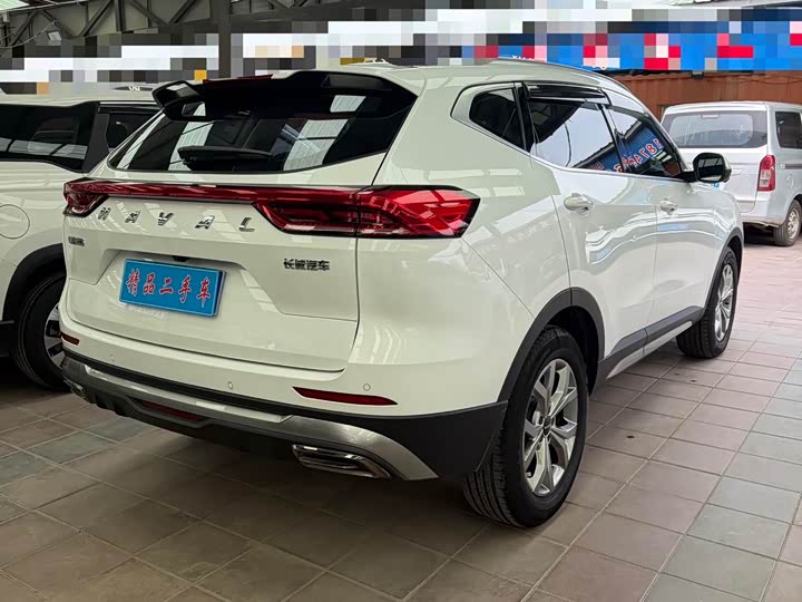 Photo 4 - Haval H6