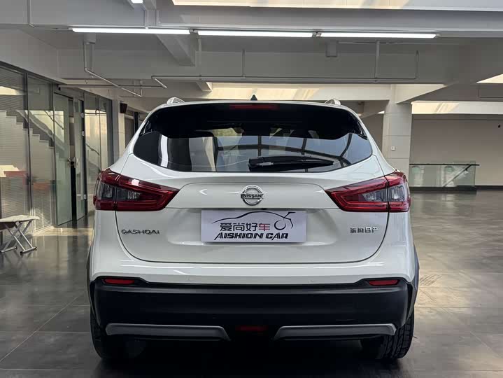 Фото 6 - Nissan Qashqai