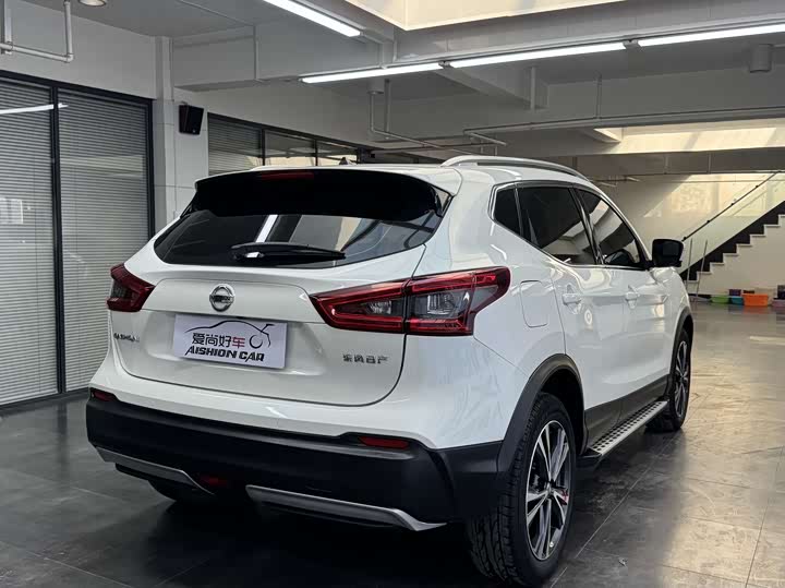 Фото 7 - Nissan Qashqai