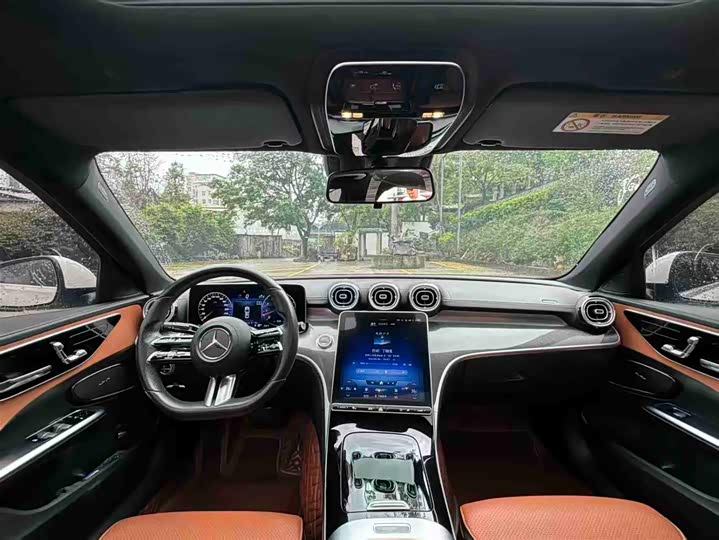 Фото 4 - Mercedes-Benz C-Class