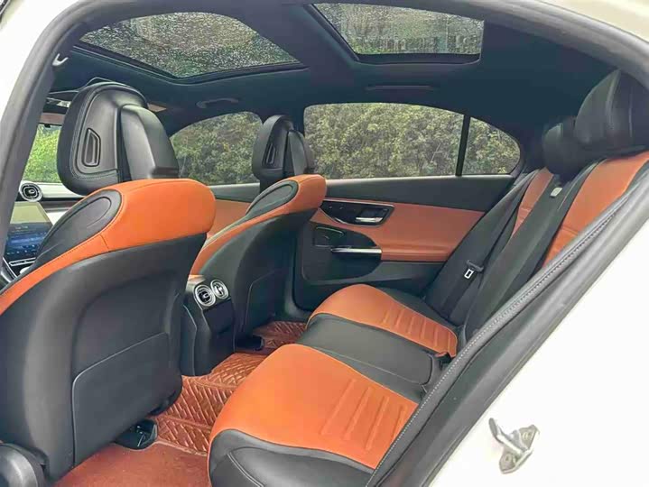 Фото 6 - Mercedes-Benz C-Class